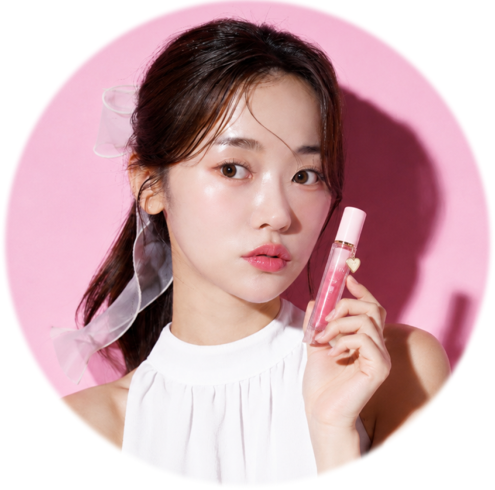 リップを持った女性